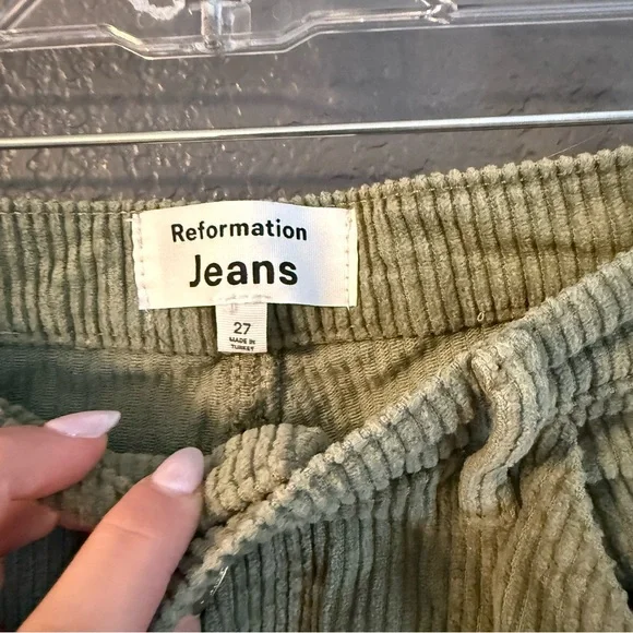 REFORMATION • Wilder painter high rise wide leg corduroy pants - 27 - moss green - Picture 6 of 9